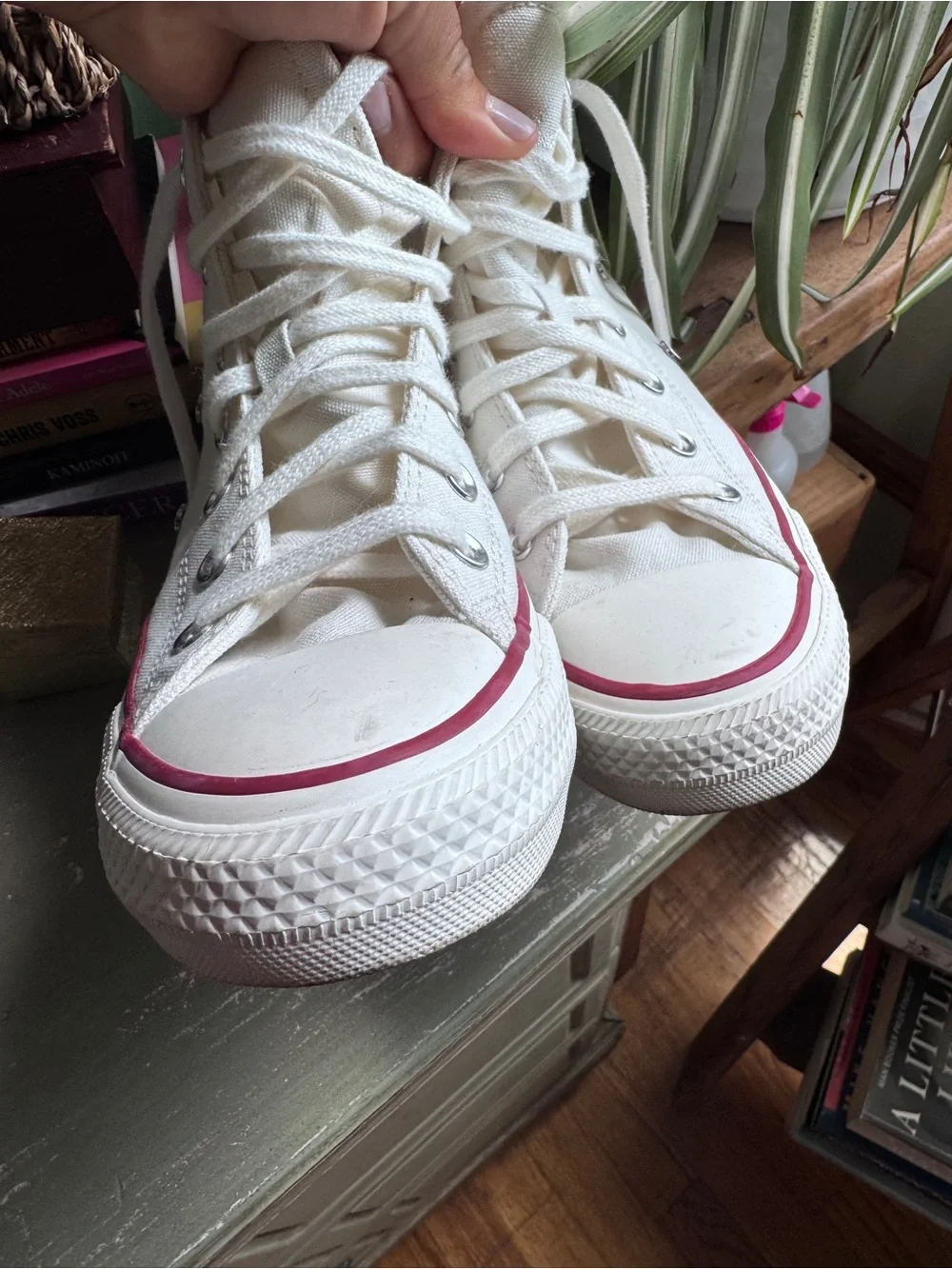 Converse white Hearts high top sneakers - Picture 7 of 11